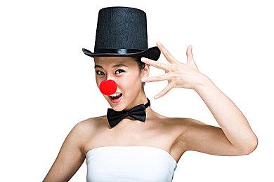 《伤痕累累》准预览预告片展示8分钟实机画面